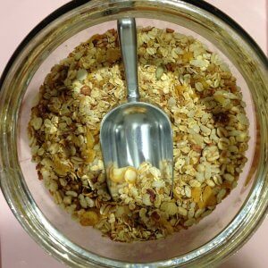 Mixing breakfast cereal together can improve the nutrition compostion
