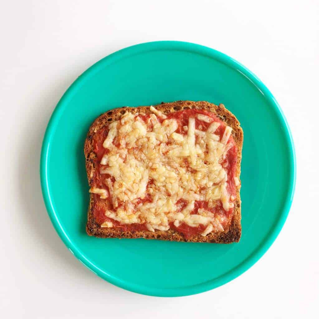 Healthy toast topping ideas for children, pizza
