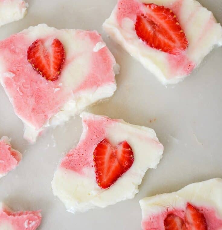 Strawberry Swirl Frozen Yoghurt Bark