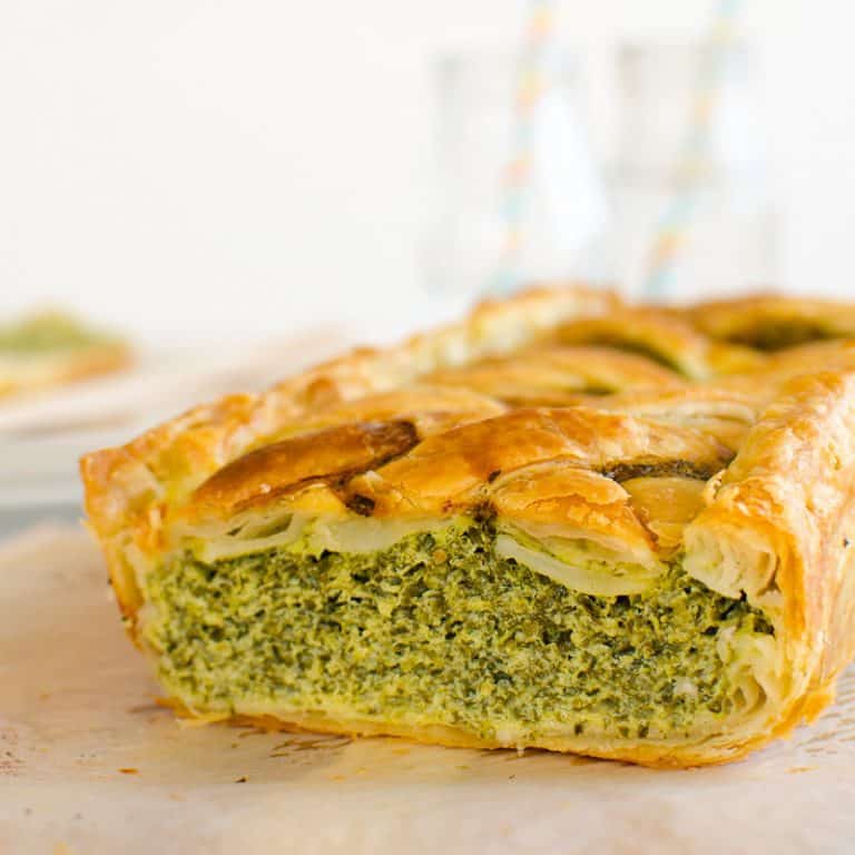 5 ingredient spinach and cottage cheese pie