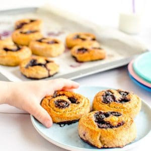 Wholemeal blueberry scrolls a snack for kids with no sugar, easy 4 ingredient recipe