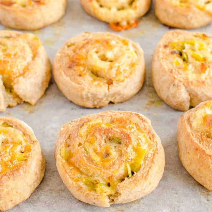 wholemeal yoghurt dough scrolls with cheese and leek, 2 ingredient dough recipe 2 ingredient filling, perfect for lunchbox
