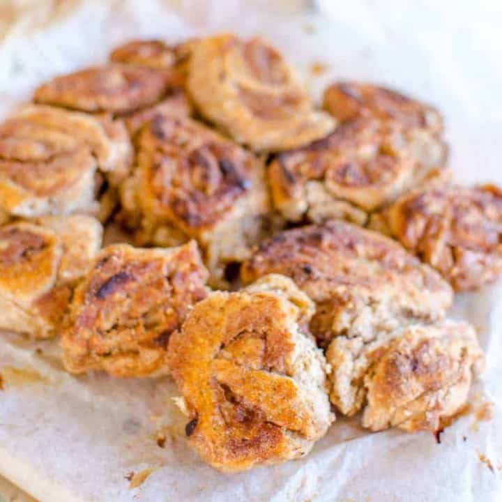 Healthy monkey bread recipe an easy refined sugar free take on a classic, sweetened with fruit perfect kid friendly snack