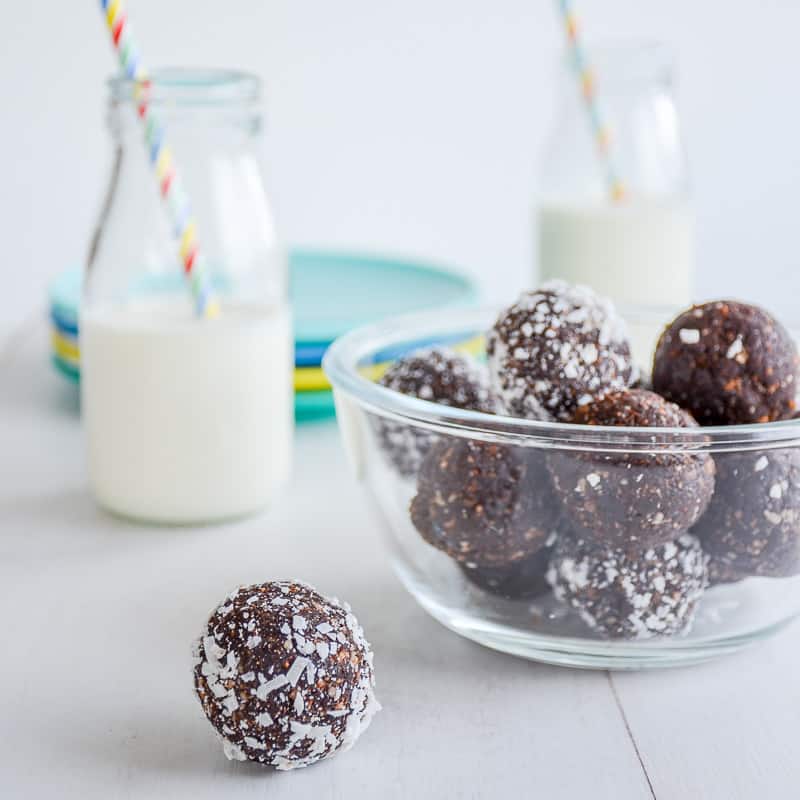 bliss balls with no dates and nut free, a great energy bite recipe for kids made with wheat biscuits