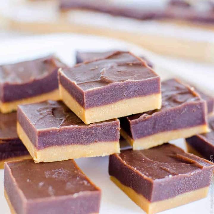 Easy peanut butter freezer fudge, 4 ingredients, healthy, refined sugar free, no bake, a simple homemade alternative to Reeses