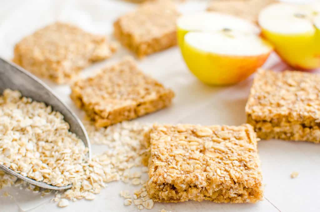 Healthy Apple Pie Oat Bars - Low Sugar Snack For Kids
