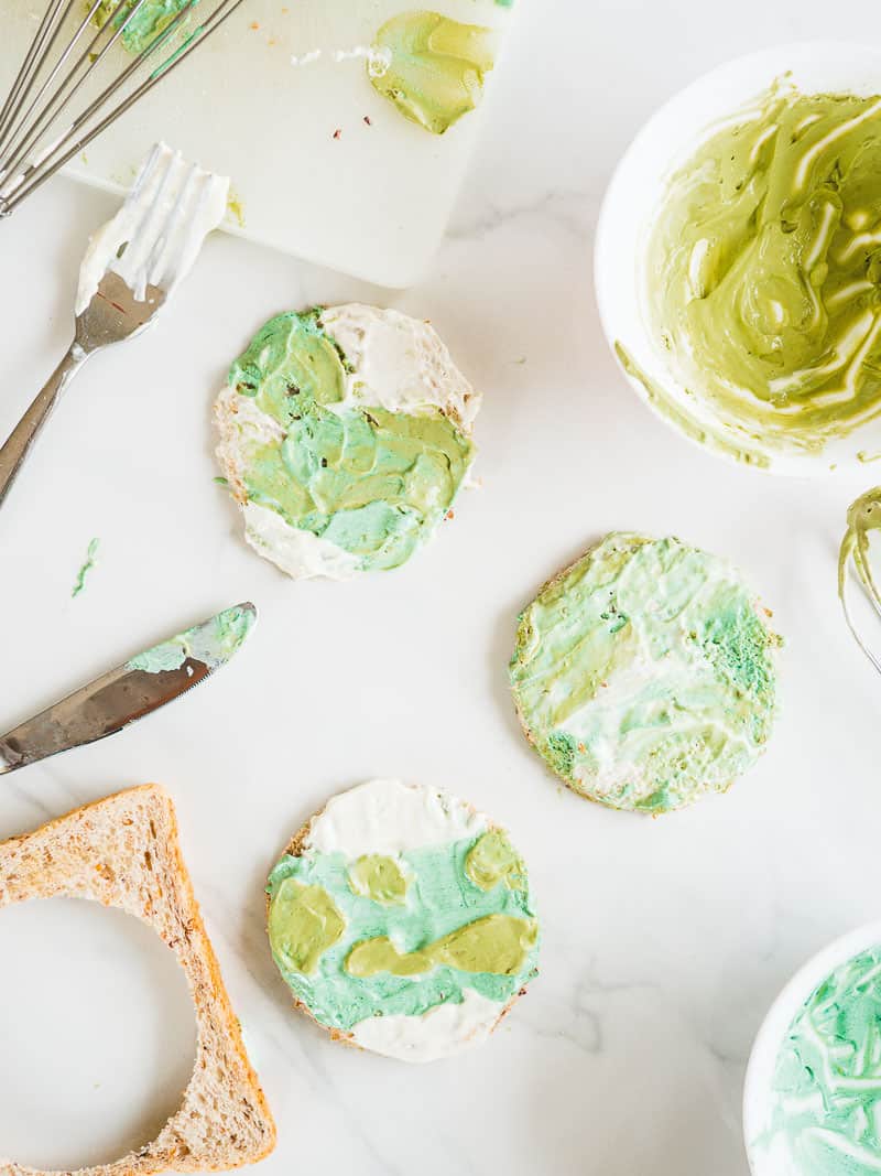 Earth day toasts, an easy activity for kids, simple food art