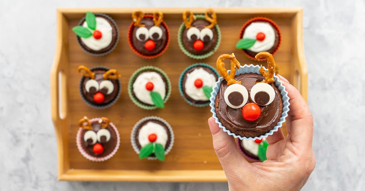 https://mykidslickthebowl.com/wp-content/uploads/2018/12/reindeer-cupcakes-14.jpg