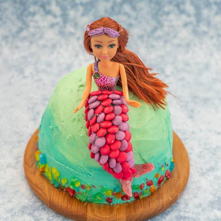 Super Easy Mermaid Birthday Cake Recipe