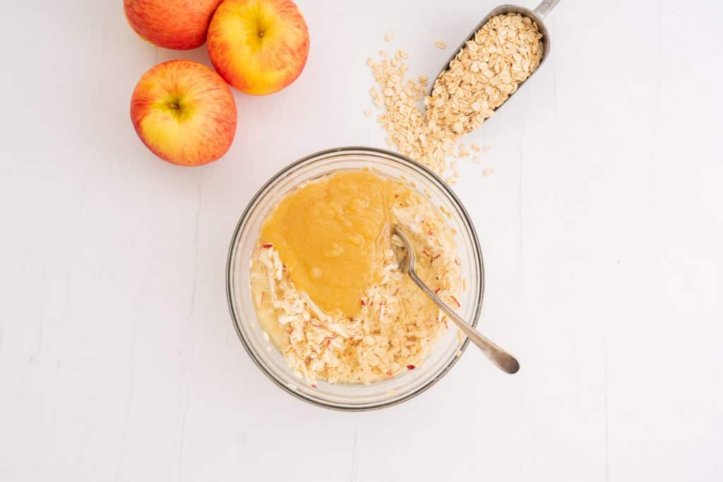 Healthy Cinnamon Apple Muffins With Rolled Oats My Kids Lick The Bowl